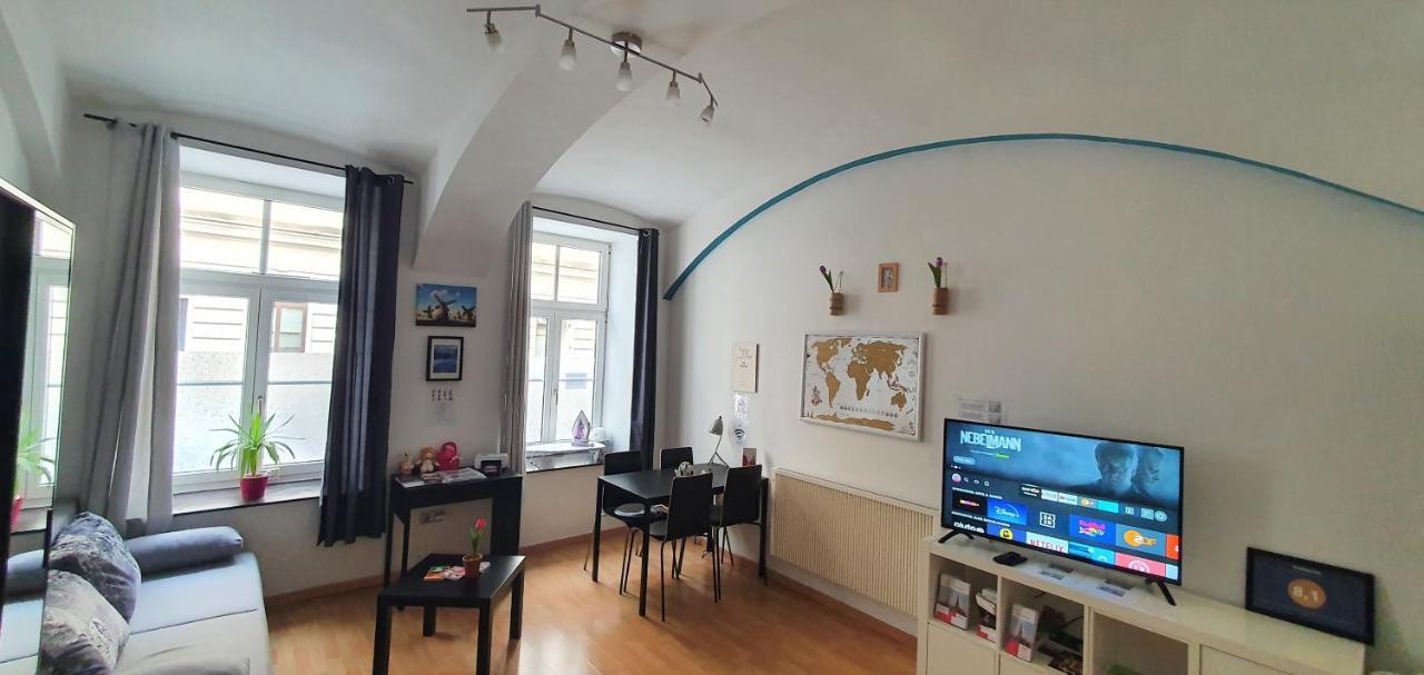 Msq Diana Vienna - 10 Min From City Center - Free Coffee And Tea - High Speed Internet المظهر الخارجي الصورة